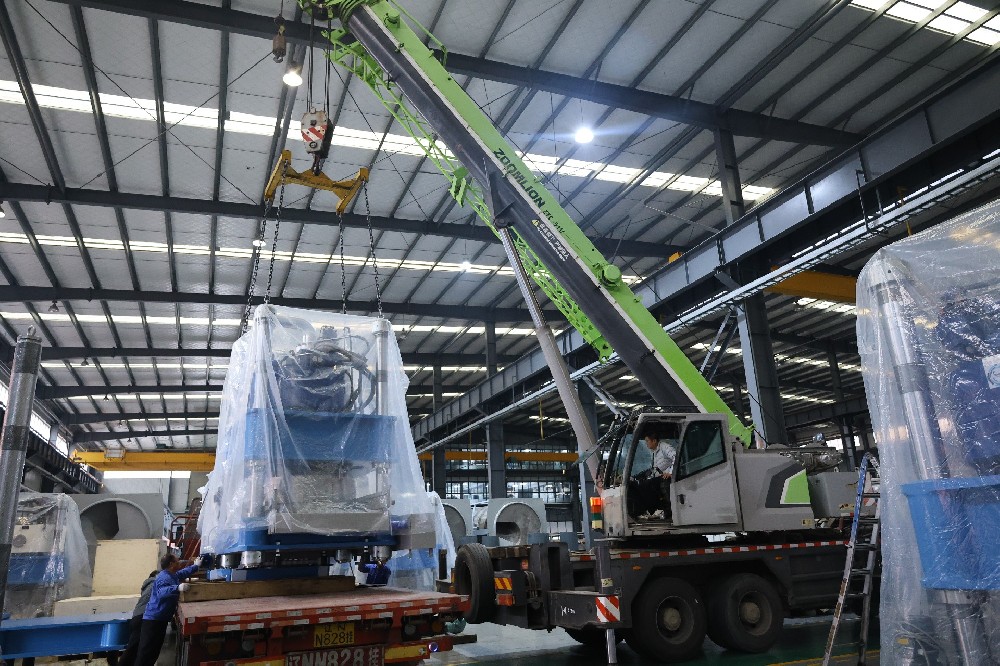 馬年伊始，發(fā)貨正忙：海獅多款大規(guī)模洗滌設(shè)備引領(lǐng)效能升級(jí)